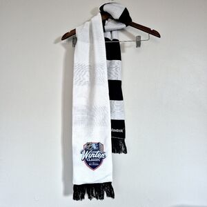 Reebok Face Off Collection Winter Classic The Big House NHL Scarf Revers…